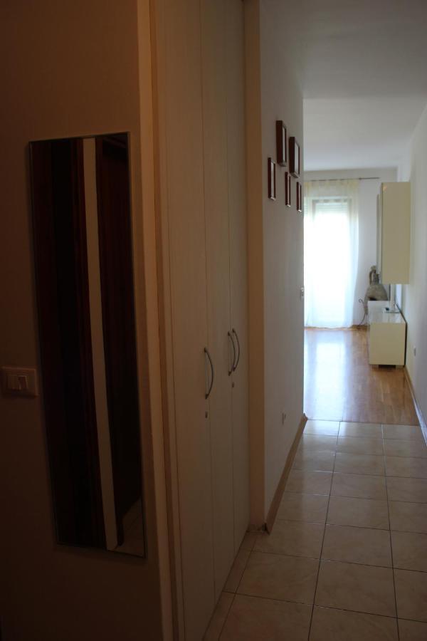 Toni Apartment Omis Exterior photo